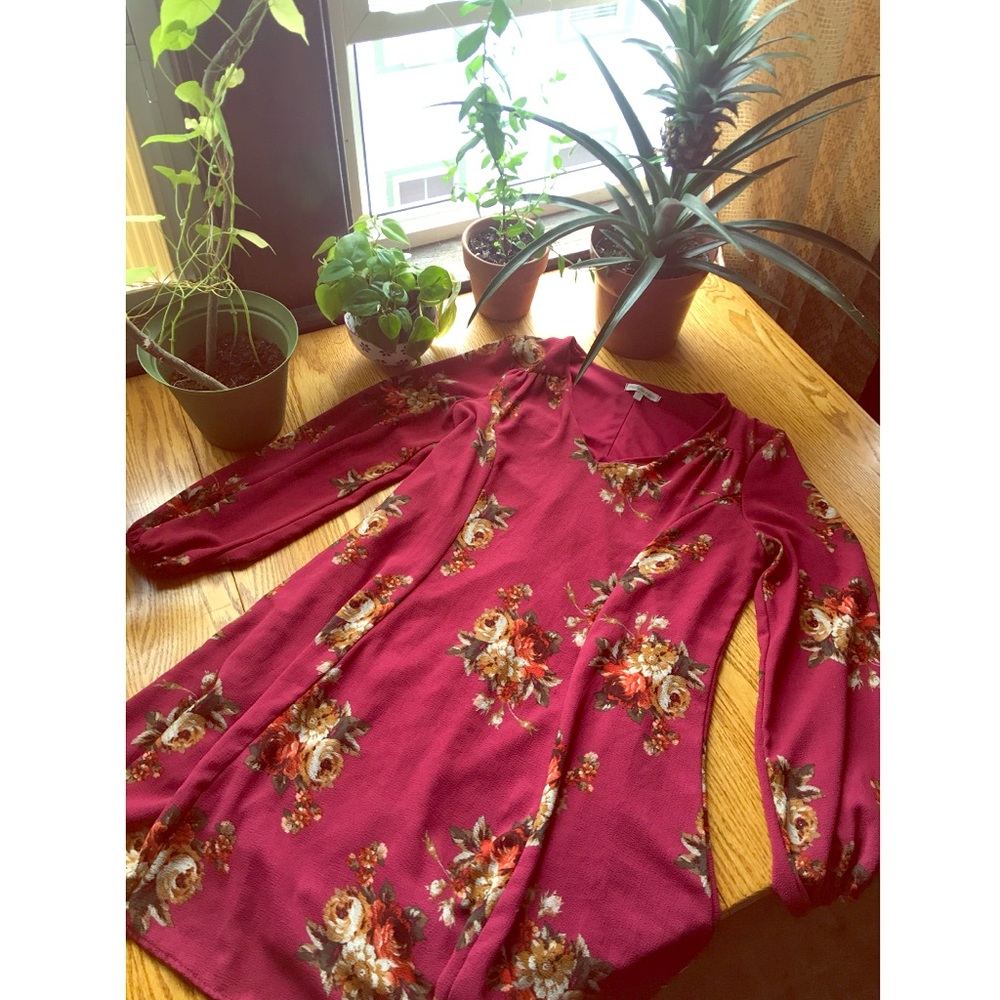 Maroon floral 3/4 sleeve dress